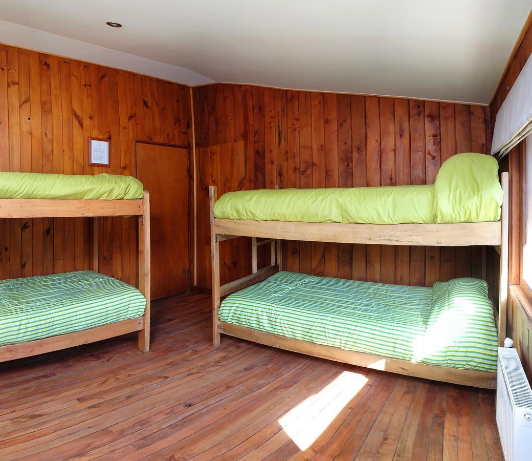 Rio Libre Pucon Party Hostel ภายนอก รูปภาพ