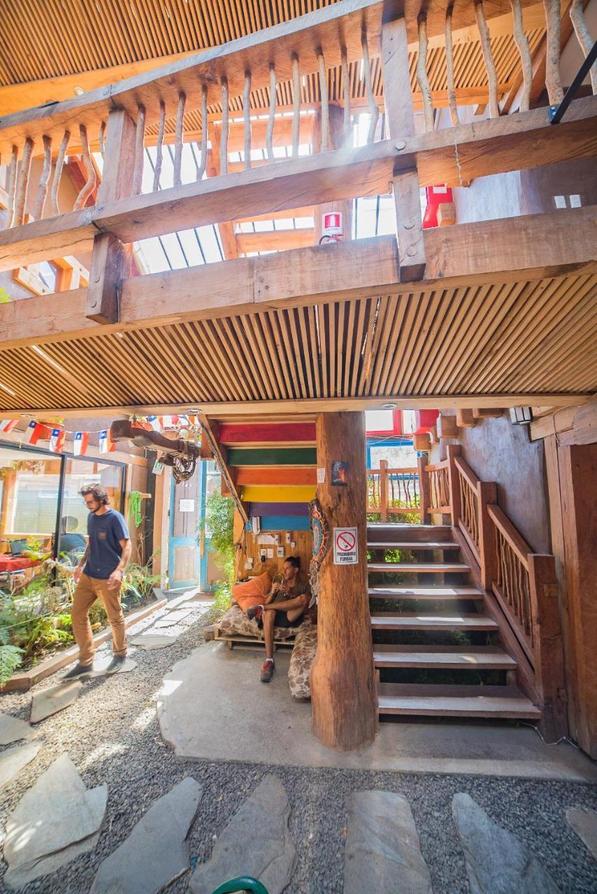Rio Libre Pucon Party Hostel ภายนอก รูปภาพ