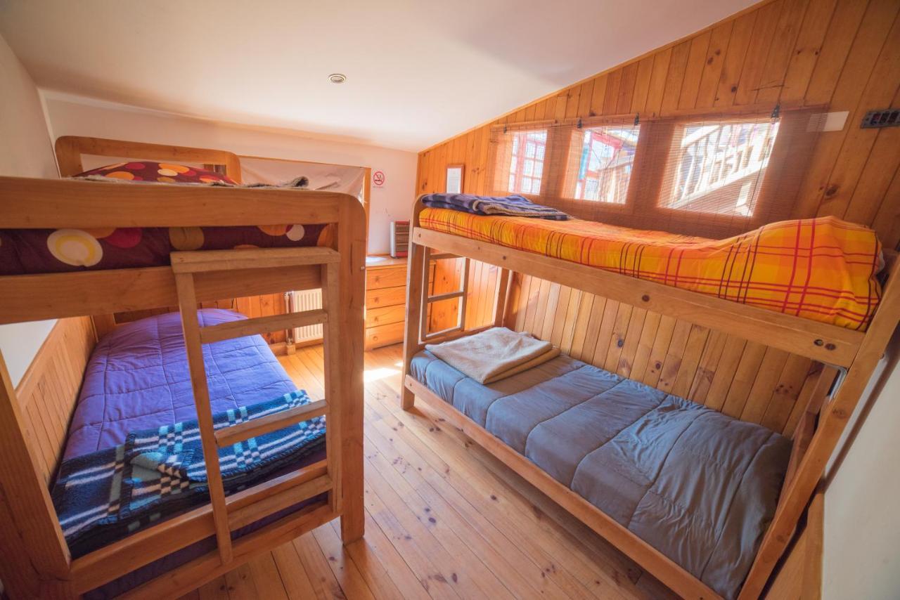 Rio Libre Pucon Party Hostel ภายนอก รูปภาพ